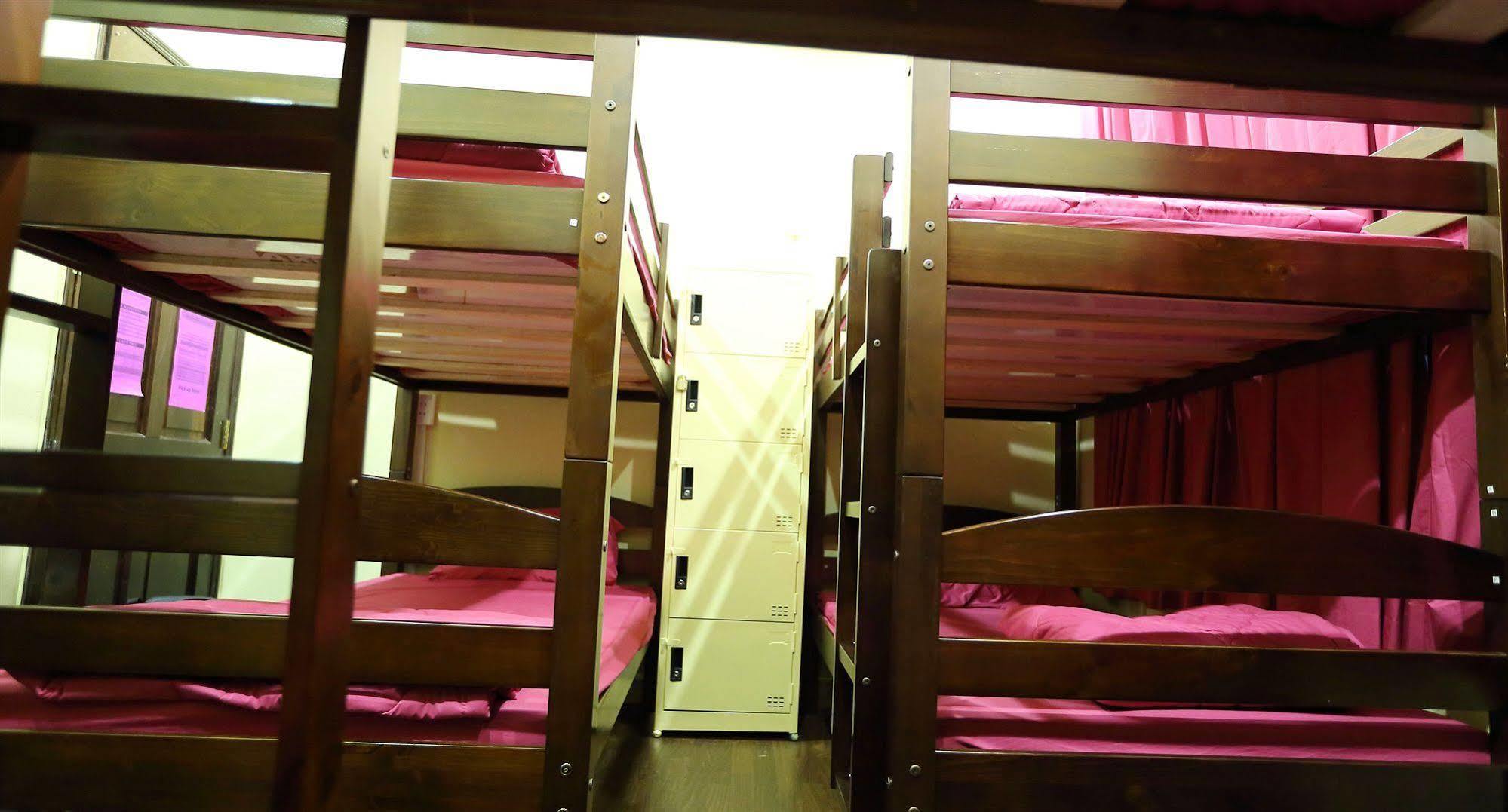 Budget Hostel Хошимин Экстерьер фото